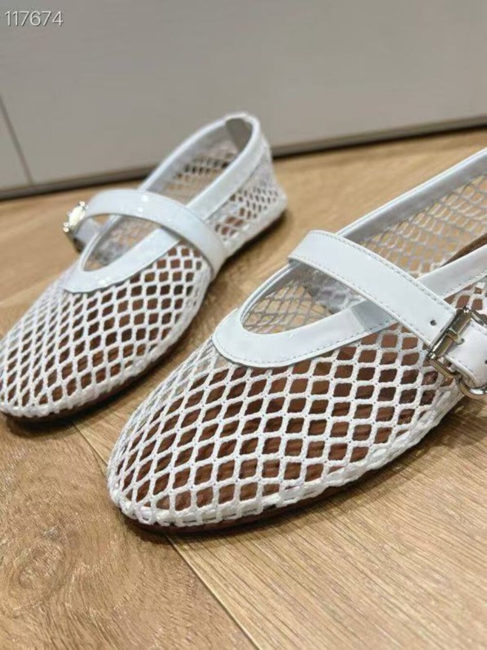 ALAIA White Ballet Flats - Picture 8 of 8